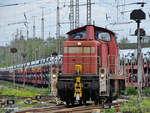 Die Diesellokomotive 294 649-9 war Anfang April 2024 in Bochum-Langendreer unterwegs.