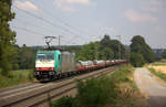 186 123 von Railtraxx kommt aus Richtung Aachen-West und fährt die Gemmenicher-Rampe hoch mit einem Güterzug aus Aachen-West nach Belgien und fährt in Richtung Montzen/Belgien. Aufgenommen an der Montzenroute am Gemmenicher-Weg. 
Bei Sommerwetter am Nachmittag vom 25.7.2018.