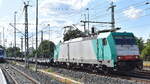 ATLU Lok  E 186 126  [NVR-Nummer: 91 80 6186 126-9 D-ATLU], aktueller Mieter? und ein Fahrzeugtransportzug (leer)  am 20.07.23 Höhe Bahnhof Leipzig-Thekla.