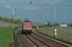 DB 155 178-7 mit einem gemischten Gterzug Richtung Koblenz, bei Hattenheim; 23.04.2008