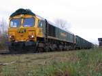 Freightliner PL 66002 hat einen Zug mit Splitt nach Wittenburg gebracht. 01.12.2009