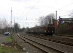 Ein Nachschuss vom einem Kurzen Güterzug aus Stolberg(Rheinland-Hbf) nach Neumühl  und fährt durch Eschweiler-Hbf in Richtung Düren.