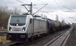 RHC 187 073-2 mit Kesselwagenzug (leer) Richtung Stendell am 25.01.18 Berlin-Hohenschönhausen.