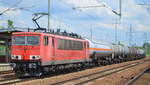 DB Cargo Deutschland AG mit Rpool  155 180-3  [NVR-Nummer: 91 80 6155 180-3 D-Rpool] und gemischtem Kesselwagenzug am 21.05.19 Bf.