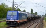 Raildox GmbH & Co. KG mit  185 419-9  [NVR-Nummer: 91 80 6185 419-9 D-RDX] und Kesselwagenzug am 15.07.19 Bahnhof Berlin Hohenschönhausen.