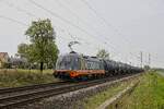 Hector Rail 242 532 mit einem Kesselzug in Hamm-Neustadt (29.04.2022)