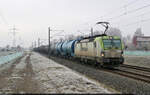 Kesselzug mit 193 893-5 (Siemens Vectron) passiert die Blockstelle Braschwitz Richtung Köthen.