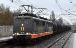 Hector Rail (Germany) GmbH, Bochum mit ihrer  162.004  Name:  Fitzcarraldo  (NVR:  91 80 6151 057-7 D-HRDE ) mit  162.001  Name:  Mabuse  (NVR:  91 80 6151 013-0 D-HRDE ) und einem Kesselwagenzug