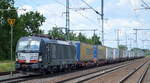 DB Cargo Deutschland AG  mit der MRCE Vectron  X4 E - 703  NVR-Nummer: 91 80 6193 703-6 D-DISPO] und KLV-Zug am 21.06.19 Golm bei Potsdam.