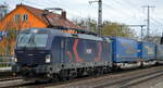 LOKORAIL, a.s., Bratislava [SK] mit der in Polen angemieteten  5370 028-0   [NVR-Numer: 91 51 5370 028-0 PL-ID] und KLV-Zug am 06.04.22 Durchfahrt Bf. Golm.