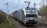 TX Logistik AG, Troisdorf [D] mit der Railpool Vectron  193 827  [NVR-Nummer: 91 80 6193 827-3 D-Rpool] und KLV-Zug aus Rostock Seehafen kommend am 13.03.23 Durchfahrt Bahnhof