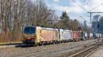 Lokomotion 6193 777 mit einem KLV-Zug am 01.03.2025 in Aßling.