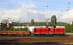 211 345-4 AIXrail fährt mit einem Schotterzug aus Aachen-West nach Stolberg-Hbf(Rheinland) bei der Ausfahrt aus Aachen-West und fährt in Richtung