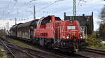 DB Cargo AG, Mainz mit ihrer  261 043-4  (NVR:  92 80 1261 043-4 D-DB ) u.