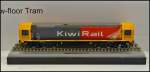 Bei der KiwiRail 9008, Baureihe DL, handelt es sich um eine Diesel-elektrische Lokomotive des Herstellers Dalian Locomotive and Rolling Stock Company mit einem Motor von MTU. Die Lok wird in Neuseeland für den Frachtverkehr eingesetzt. Im Jahr 2009 wurden 20 Stück geordert, weitere 20 im Jahr 2011. Das Modell war auf der InnoTrans 2014 auf dem Stand von CNR in Berlin ausgstellt.

Daten: Modell CKD-9B, Achsfolge Co-Co, Spurbreite 1067 mm, Länge 18.5 m, Gewicht 108 t, Motorleistung 2700 kW.

Weitere Daten Wiki (english): http://en.wikipedia.org/wiki/New_Zealand_DL_class_locomotive
