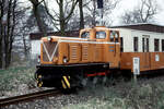 Die 1969 von LKM gebaute V 10 C mit der DR-Nummer 199 101 (DB 399 601) gelangte an die ehemalige Pioniereisenbahn Berlin-Wuhlheide mit Spurweite 600, der spteren Parkeisenbahn Wuhlheide. Die Aufnahme entstand dort am 17.04.1994.