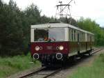 Zug der Buckower Kleinbahn bei Waldsieversdorf. Kinder drfen hier brigens immer im Fhrerstand mitfahren. 25.6.2008