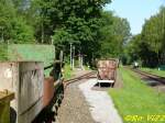 Ausgestellte Museumsfahrzeuge am Haltepunkt  Parkplatz Nachtigallstrasse , der im Hintergrund zusehen ist. Muttenthalbahn Witten, 12.05.2008.