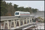 Transrapid 08 am 11.3.2006 in voller Fahrt auf der Emsland Teststrecke.