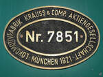 Herstellerschild auf der Dampflokomotive R 3/3  4701 .