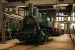 Die Lokomotiven der bayerischen Baureihe R3/3 wurden 1898 bis 1923 von der Firma Krauss & Co. in München an die bayerische Staatseisenbahn (ab 1920 an die Deutsche Reichsbahn) geliefert. Die Maschinen waren für den Rangierdienst bestimmt und auf allen größeren Bahnhöfen in Bayern stationiert. 1964 ausgemustert, wurde die Lok 89 801 zur 150 Jahr-Feier der Eisenbahn in Deutschland 1985 im Ausbesserungswerk Schwerte restauriert und dem DB Museum übergeben. Nach schweren Schäden durch den Depotbrand in Nürnberg im Jahr 2005 restaurierte die BSW-Gruppe Koblenz die Lokomotive in mehrjähriger ehrenamtlicher Arbeit. 2009 konnte das DB Museum Koblenz die wiederhergestellte Lokomotive präsentieren. Seitdem gehört sie zu den Schmuckstücken der Fahrzeugsammlung des DB Museums Koblenz. Hier ist sie am 16. März 2024 im DB Museum Koblenz als R 3/3 4701 zu sehen.