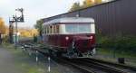 Wismarer Schienenbus-T2 des Eisenbahnmuseums Bochum-Dahlhausen am 31.10.2010 auf dem Weg zum Bahnhof Bochum-Dahlhausen