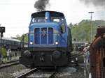 V1 der Hespertalbahn mit einem Sonderzug in Bochum Dahlhausen am 16.4.2011