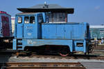 Die ursprünglich an die VEB Fettchemie Karl-Marx-Stadt ausgelieferte Diesellokomotive LKM V22 steht jetzt im Sächsischen Eisenbahnmuseum Chemnitz-Hilbersdorf.