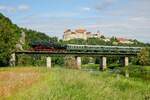 52 8168-8 mit Sonderzug in Harburg, Mai 2022.