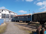 Ebenfalls bei den Berliner Eisenbahnfreunde im Basdorfer Eisenbahnmuseum zufinden,ein DR Rekowagen.Aufnahme vom 26.März 2016.
