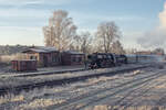 Die DBV Förderverein Niederlausitzer Eisenbahn e.V. veranstalteten am 28. Und 29. Dezember 2024 ein Modellbahnwochenende im Lokschuppen und organisierten parallel dazu Pendelfahrten zwischen dem Bahnhof Luckau und dem bis zu 16km entfernten Bahnhof Lübben. Zum Einsatz kam 52 8154 aus Leipzig und hält im Bahnhof Duben. Auf Wunsch geändert