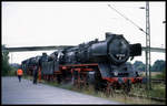 ET Lok 503655 und dahinter die Ulmer 011066 fassen am 12.9.2003 an der Lienener Straße Wasser an der dortigen Laderampe.