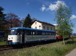 Wisentatalbahn steht im Bahnhaf Mühltroff/Vogtland -Frühjahr 2017