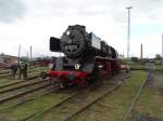 50 3552-2 (Stadt Hanau) steht am 03.05.14 im Bw Hanau beim Lokschuppenfest 