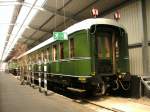 Am 16.05.2014 wurde der Salonwagen Bln 10 222 im Eisenbahnmuseum Bochum-Dahlhausen der Öffentlichkeit repräsentiert. Gut 18 Monate hat die innere und äußere Aufarbeitung gedauert, bis er sich in seinem altem Glanz wieder zeigte. Eine Längs- und Stirnseite zeigt den Wagen im Jahr 1939 (Deutsche Reichsbahn)und die andere Längs- und Stirnseite zeigt ihn in der Deutschen Bundesbahn Lackierung von 1974. Aufnahme vom 22.05.2014