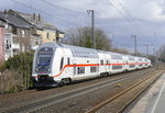 Gegenzug IC 2200 Köln - Norddeich Mole.