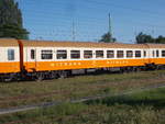 Jede Städteexpressverbindung,in der damaligen DDR,hatte einen Speisewagen Bauart WRg.
Am 19.Mai 2018 war auch in Bergen/Rügen ein solcher Wagen dabei.