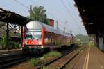 Ein Zug der Linie S-1 nach Leipzig Hbf fhrt am 29.5.2010 in den Bahnhof Leipzig-Leutzsch ein.