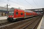 Von 112 165 geführt fährt der RE3 (RE3347) von Schwedt(Oder) nach Berlin Hauptbahnhof (tief) in Berlin Gesundbrunnen ein.