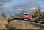 Als sich in Zwebendorf noch einmal kurz die Sonne zeigte, kam DABpbzfa 762.0 mit Schublok 143 168-3 vorbei.

🧰 S-Bahn Mitteldeutschland (DB Regio Südost)
🚝 S 37918 (S9) Eilenburg–Halle(Saale)Hbf
🚩 Bahnstrecke Halle–Cottbus (KBS 219)
🕓 6.3.2021 | 16:15 Uhr