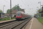 D-DB 50 80 80-35 306-5 beim Zwischenhalt am 02.05.2013 als RE nach Offenburg in Kenzingen. Schublok der RE Garnitur ist 146 110-2.