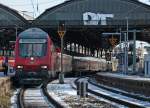 Der RE9  Rhein-Sieg-Express  (4858) aus Siegen ist soeben in Aachen Hbf eingetroffen, Schublok war 111 009 7.3.10