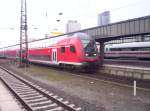 Der RE 1  NRW-Express  aus Hamm(Westf), steht in Dortmund Hbf zur Weiterfahrt nach Achen bereit.