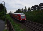 Reichlich verspätet kommt hier eine RB 27 zwischen Rheydt Hbf und Mönchengladbach mit gut 64+ min.