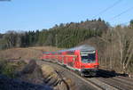 RE 19032 (Singen(Htw)-Stuttgart Hbf) mit Schublok 111 164-0 bei Eutingen 25.2.17