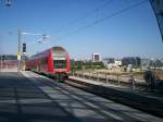 Ausfahrt der RB von Nauen nach Senftenberg im Berliner Hbf.Bild vom 05.07.2006