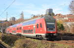 IRE aus Karslruhe mit führendem 766-Steuerwagen am 01.12.2018 in Stuttgart Nord. 