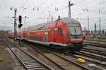 RE60 (RE4658) nach Frankfurt(Main) Hauptbahnhof verlässt am 27.12.2017 den Mannheimer Hauptbahnhof.