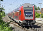 Dosto-Steuerwagen RE5 nach Koblenz durch Sechtem, 146 271 schiebt - 08.05.2018