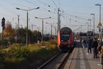 ANGERMÜNDE (Landkreis Uckermark), 15.10.2019, RE3 nach Falkenberg (Elster) bei der Einfahrt in den Bahnhof Angermünde